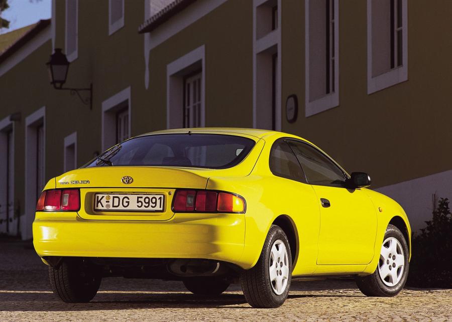  Toyota Celica 1994 года  (фото 4 из 9)